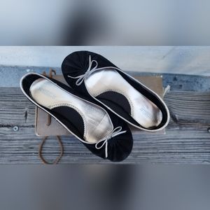 Seychelles Black Suede Flats